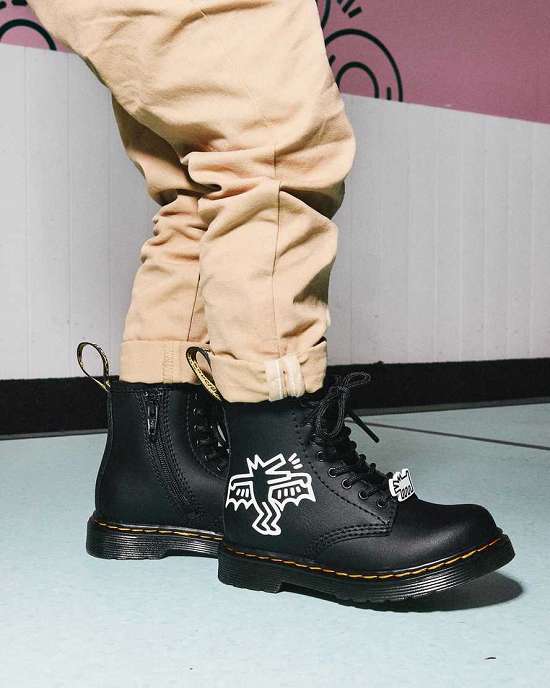 Botas Dr. Martens 1460 Keith Haring Niña Negros/Blancos MX-75069